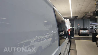 2024 Ford Transit 150 Cargo Van Low Roof 130.0" WB - miniatura 20