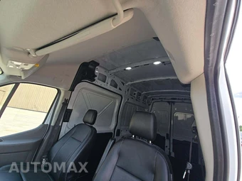 2024 Ford Transit 250 Cargo Van High Roof - miniatura 8