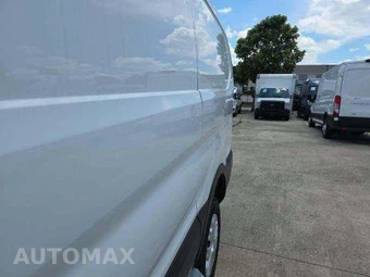 2024 Ford Transit 250 Cargo Van Low Roof 130.0" WB - miniatura 24