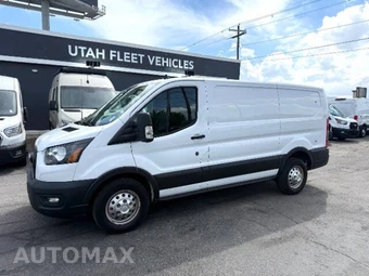 2024 Ford Transit 250 Cargo Van Low Roof 130.0" WB - miniatura 1