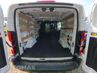 2024 Ford Transit 250 Cargo Van Low Roof - miniatura 13