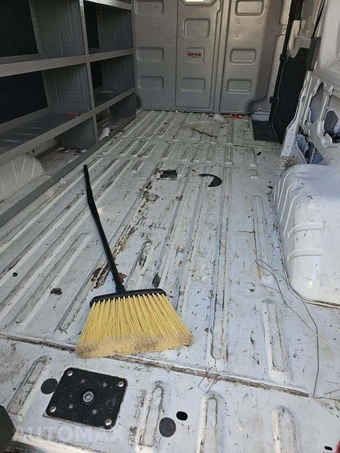 2024 Ford Transit 250 Cargo Van Medium Roof 148.0" WB - miniatura 26