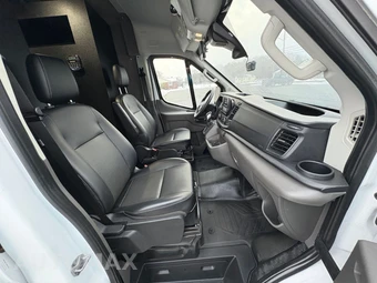 2024 Ford Transit 250 Cargo Van Medium Roof 148.0" WB - miniatura 28