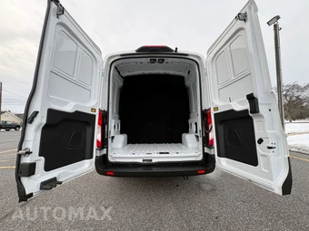 2024 Ford Transit 250 Cargo Van Medium Roof 148.0" WB - miniatura 9