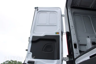 2024 Ford Transit 250 Cargo Van Medium Roof 148.0" WB - miniatura 44