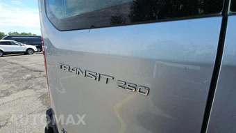 2024 Ford Transit 250 Cargo Van Medium Roof 148.0" WB - miniatura 16