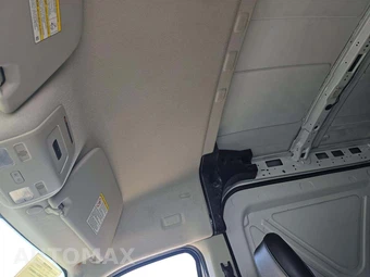 2024 Ford Transit 250 Cargo Van Medium Roof 148.0" WB - miniatura 11