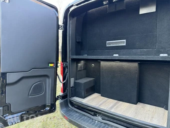 2024 Ford Transit 250 Cargo Van Medium Roof 148.0" WB - miniatura 36