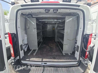 2024 Ford Transit 350 Cargo Van Low Roof 148.0" WB - miniatura 14