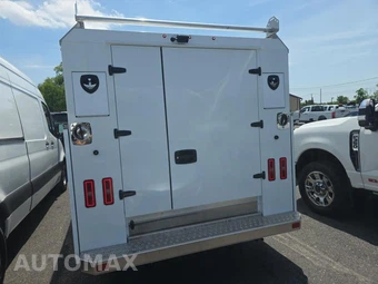 2024 Ford Transit 350 Cutaway - miniatura 19
