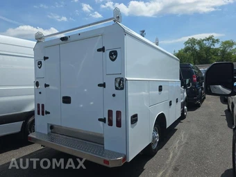 2024 Ford Transit 350 Cutaway - miniatura 4