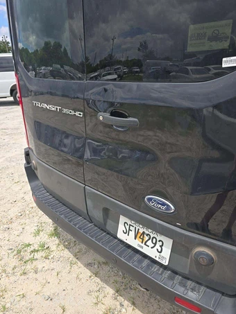 2024 Ford Transit 350 HD Cargo Van 9950 GVWR DRW High Roof 148.0" WB - miniatura 21