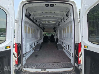 2024 Ford Transit 350 HD Cargo Van 9950 GVWR DRW High Roof 148.0" WB - miniatura 10