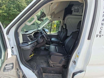 2024 Ford Transit 350 HD Cargo Van 9950 GVWR DRW High Roof 148.0" WB - miniatura 3