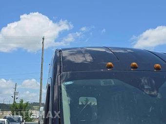 2024 Ford Transit 350 HD Cargo Van 9950 GVWR DRW High Roof 148.0" WB - miniatura 18