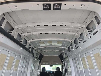 2024 Ford Transit 350 HD Cargo Van 9950 GVWR DRW High Roof 148.0" WB - miniatura 14