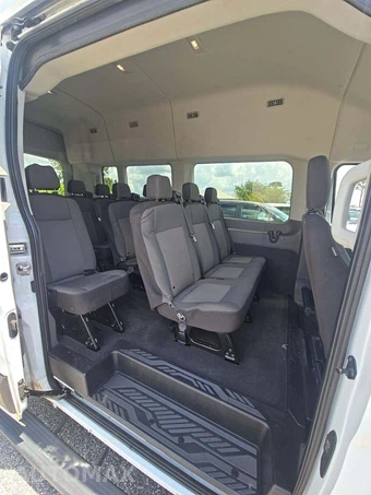 2024 Ford Transit Passenger Wagon XL High Roof - miniatura 17