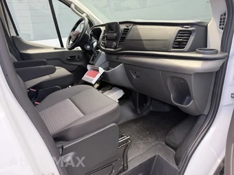 2024 Ford Transit Passenger Wagon XL Low Roof 148.0" WB - miniatura 13