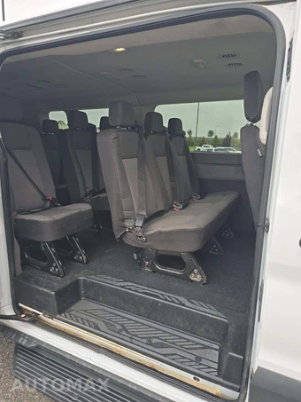 2024 Ford Transit Passenger Wagon XL Low Roof 148.0" WB - miniatura 14