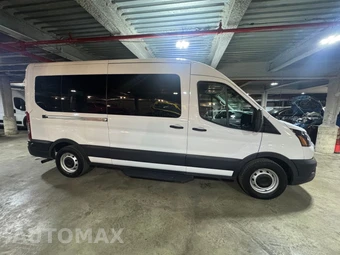 2024 Ford Transit Passenger Wagon XL Medium Roof 148.0" WB - miniatura 3