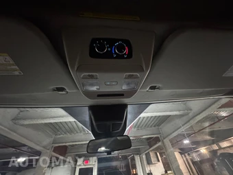 2024 Ford Transit Passenger Wagon XL Medium Roof 148.0" WB - miniatura 30