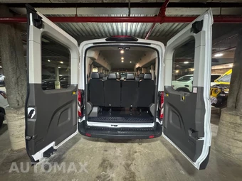 2024 Ford Transit Passenger Wagon XL Medium Roof 148.0" WB - miniatura 8