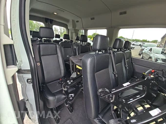 2024 Ford Transit Passenger Wagon XL Medium Roof 148.0" WB - miniatura 14