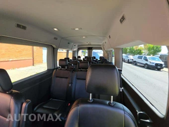 2024 Ford Transit Passenger Wagon XL Medium Roof 148.0" WB - miniatura 11