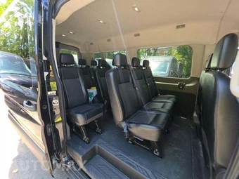2024 Ford Transit Passenger Wagon XL Medium Roof 148.0" WB - miniatura 17