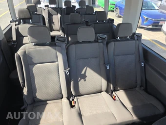 2024 Ford Transit Passenger Wagon XLT DRW High Roof 148.0" WB - miniatura 13
