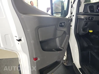 2024 Ford Transit Passenger Wagon XLT High Roof 148.0" WB - miniatura 9