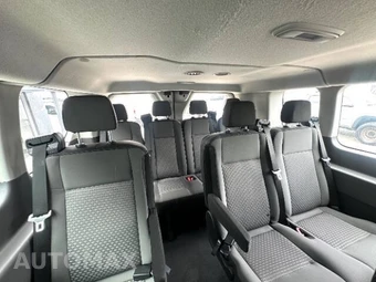 2024 Ford Transit Passenger Wagon XLT Low Roof 148.0" WB - miniatura 23