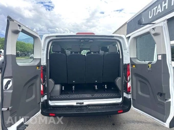 2024 Ford Transit Passenger Wagon XLT Low Roof 148.0" WB - miniatura 24