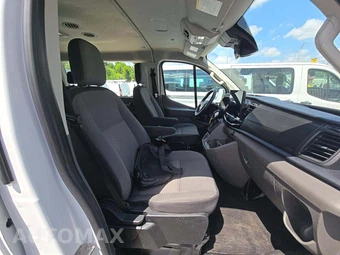 2024 Ford Transit Passenger Wagon XLT Low Roof 148.0" WB - miniatura 17