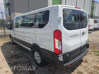 2024 Ford Transit Passenger Wagon XLT Low Roof 148.0" WB - miniatura 2