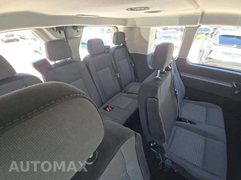 2024 Ford Transit Passenger Wagon XLT Low Roof 148.0" WB - miniatura 14