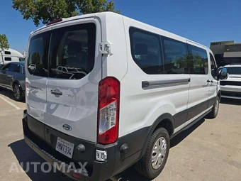 2024 Ford Transit Passenger Wagon XLT Low Roof 148.0" WB - miniatura 3