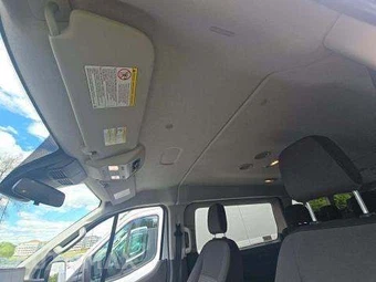 2024 Ford Transit Passenger Wagon XLT Low Roof 148.0" WB - miniatura 11