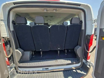 2024 Ford Transit Passenger Wagon XLT Low Roof 148.0" WB - miniatura 11