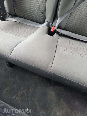 2024 Ford Transit Passenger Wagon XLT Low Roof 148.0" WB - miniatura 20