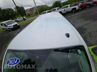 2024 Ford Transit Passenger Wagon XLT Low Roof 148.0" WB - miniatura 9