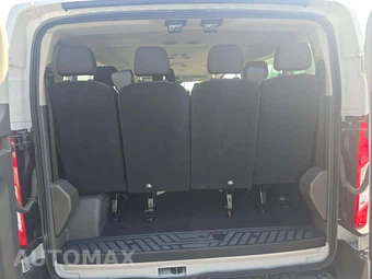 2024 Ford Transit Passenger Wagon XLT Low Roof 148.0" WB - miniatura 11