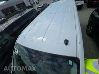2024 Ford Transit Passenger Wagon XLT Low Roof 148.0" WB - miniatura 9