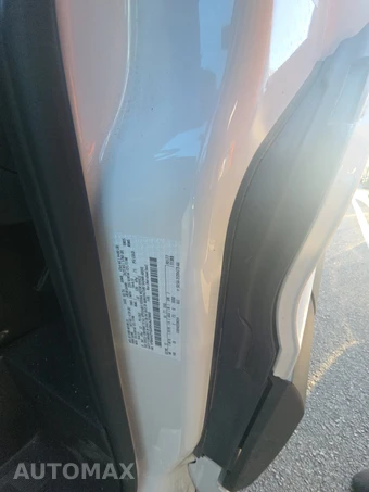 2024 Ford Transit Passenger Wagon XLT Low Roof 148.0" WB - miniatura 14