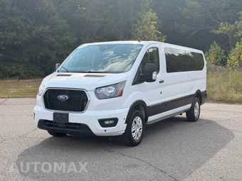 2024 Ford Transit Passenger Wagon XLT Low Roof 148.0" WB - miniatura 1
