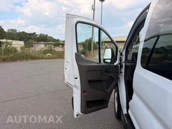 2024 Ford Transit Passenger Wagon XLT Low Roof 148.0" WB - miniatura 11
