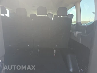 2024 Ford Transit Passenger Wagon XLT Low Roof 148.0" WB - miniatura 17