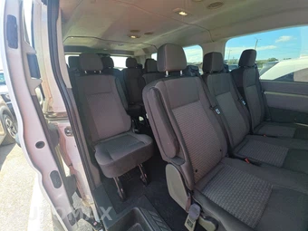 2024 Ford Transit Passenger Wagon XLT Low Roof 148.0" WB - miniatura 13