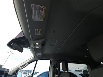 2024 Ford Transit Passenger Wagon XLT Low Roof 148.0" WB - miniatura 17