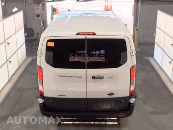2024 Ford Transit Passenger Wagon XLT Low Roof 148.0" WB - miniatura 5
